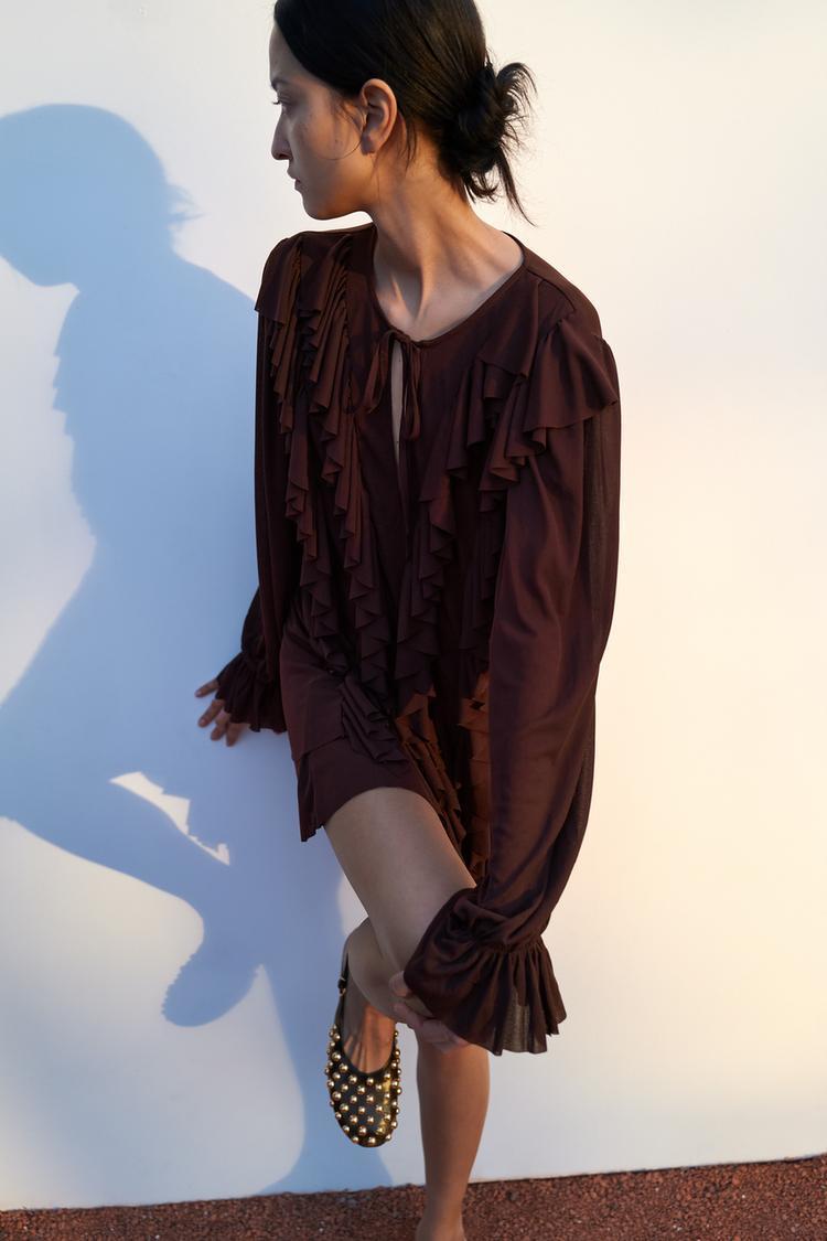 【ZARA】ショート丈フリルワンピース チョコレート 4813/320/717 ZARA】ショート丈フリルワンピース チョコレート 4813/320/717