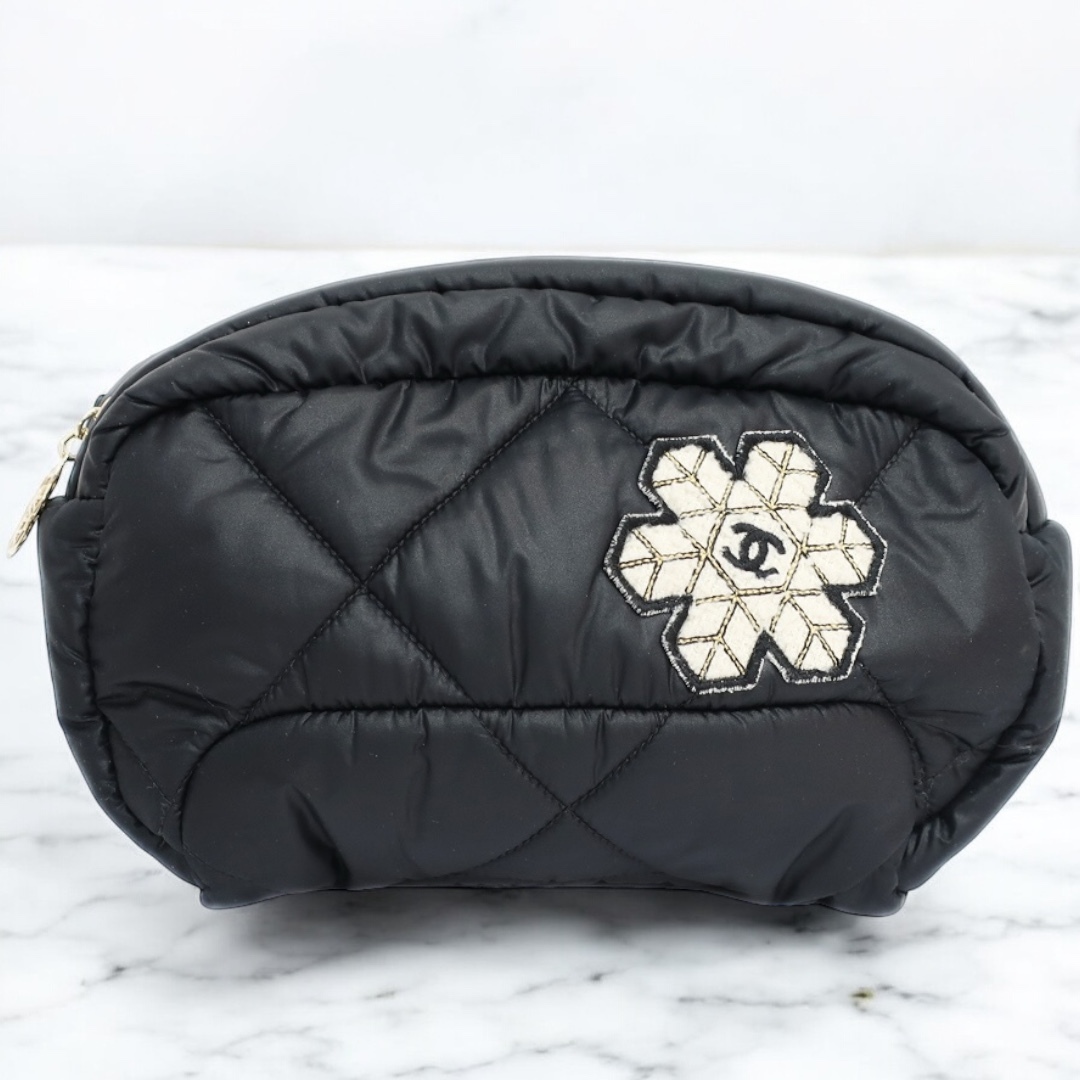【VINTAGE】CHANEL ココネージュ キルティング ボディバッグ