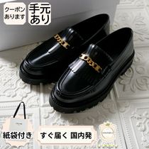 【完売必至】セリーヌ 仕事も休日も おしゃれな足元 ローファー