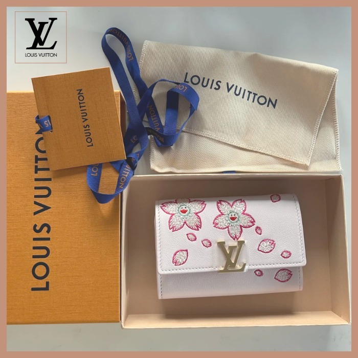 【舞い落ちる花びら♪】LV × 折りたたみ財布 村上隆コラボ