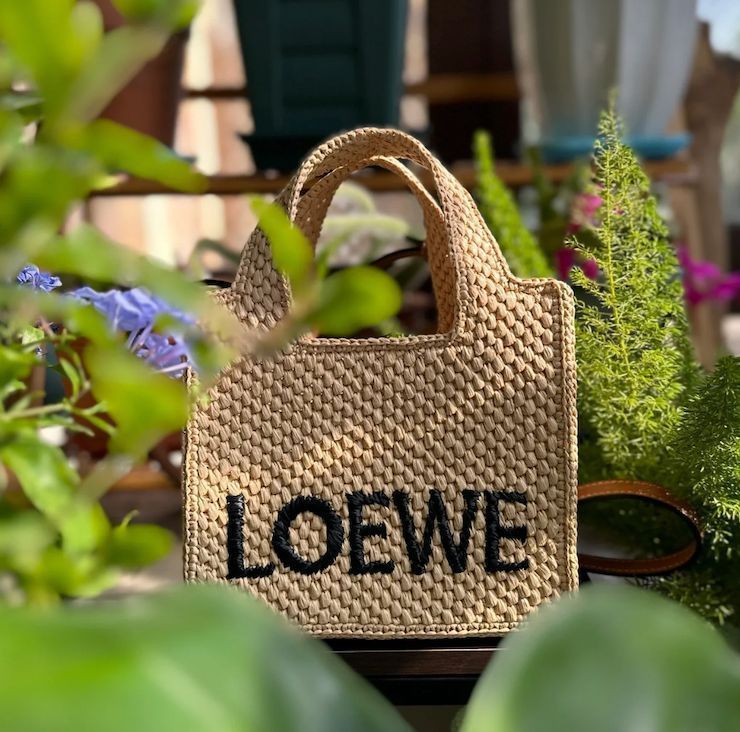 【顧客価格！】LOEWE（ロエベ）ロエベフォントミニ