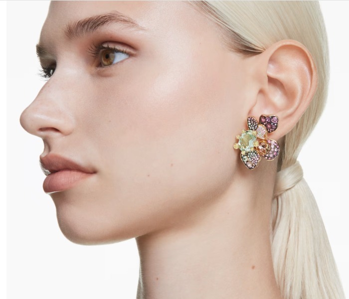 【SWAROVSKI】Idyllia クリップイヤリング 純正箱付き SWAROVSKI】Idyllia クリップイヤリング 純正箱付き (SWAROVSKI