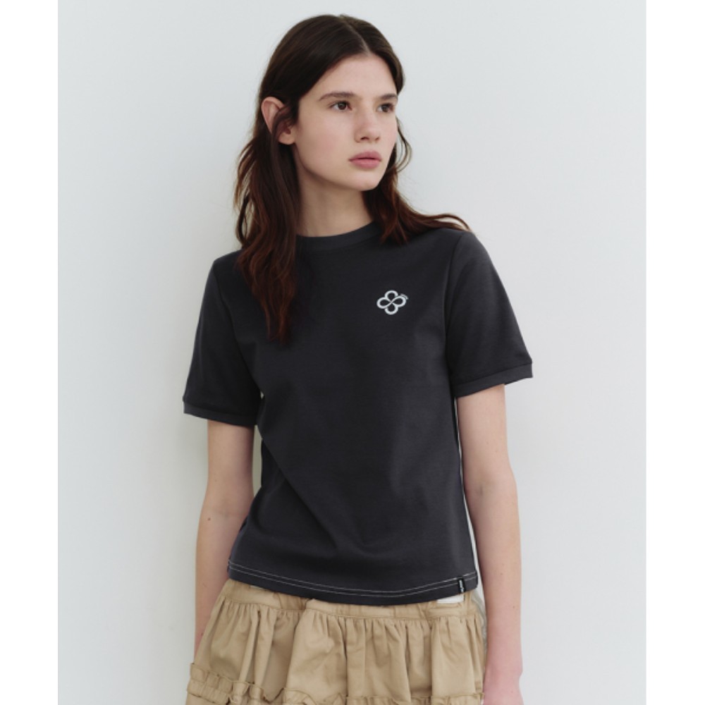 ★marie claire ★ Color-stitched four-leaf clover T-shirt