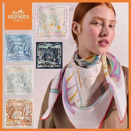 ネイビー（紺）系 HERMES(エルメス) スカーフ(レディース
