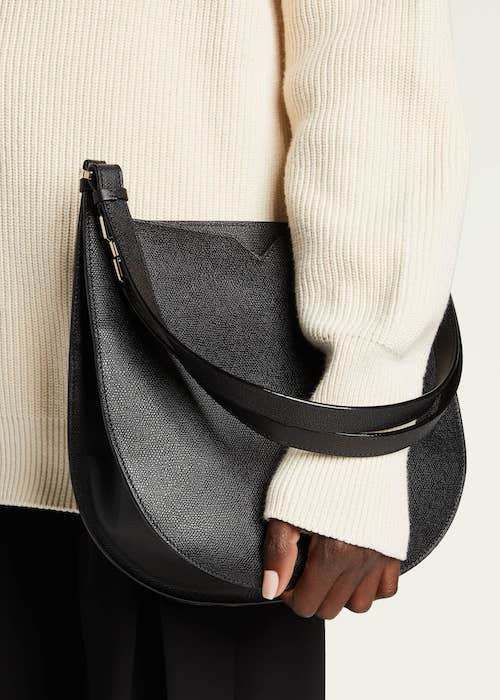 洗練【VALEXTRA】Weekend ホーボーバック サフィアーノレザー Black Leather Medium shoulder bag | Valextra Hobo