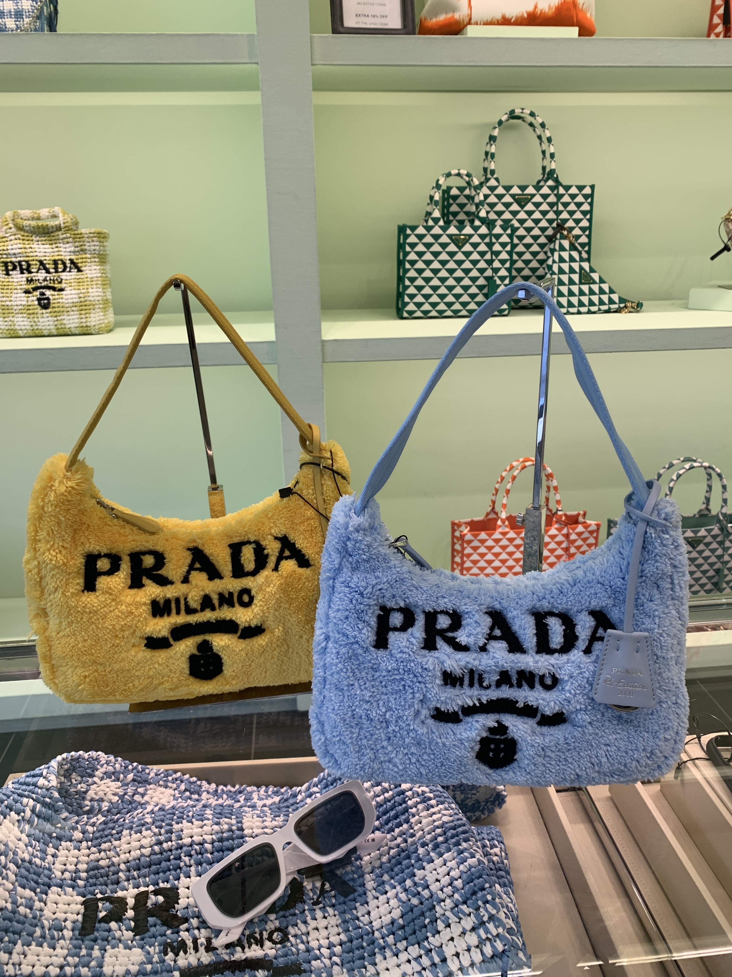PRADA ホーボーバック 1NE515