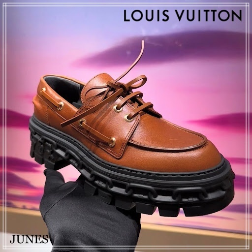 ソールの履き心地が抜群【LOUIS VUITTON】LVレコードローファー