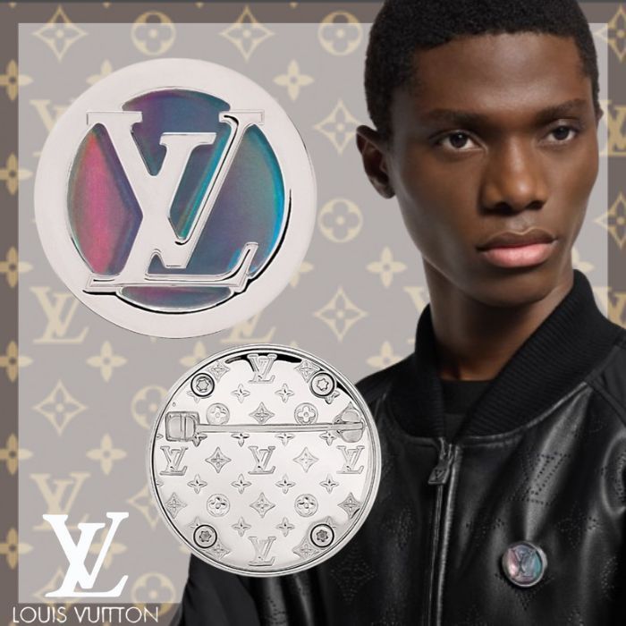 【華やかさアップ♪国内発】LV モノグラム ステシア ブローチ