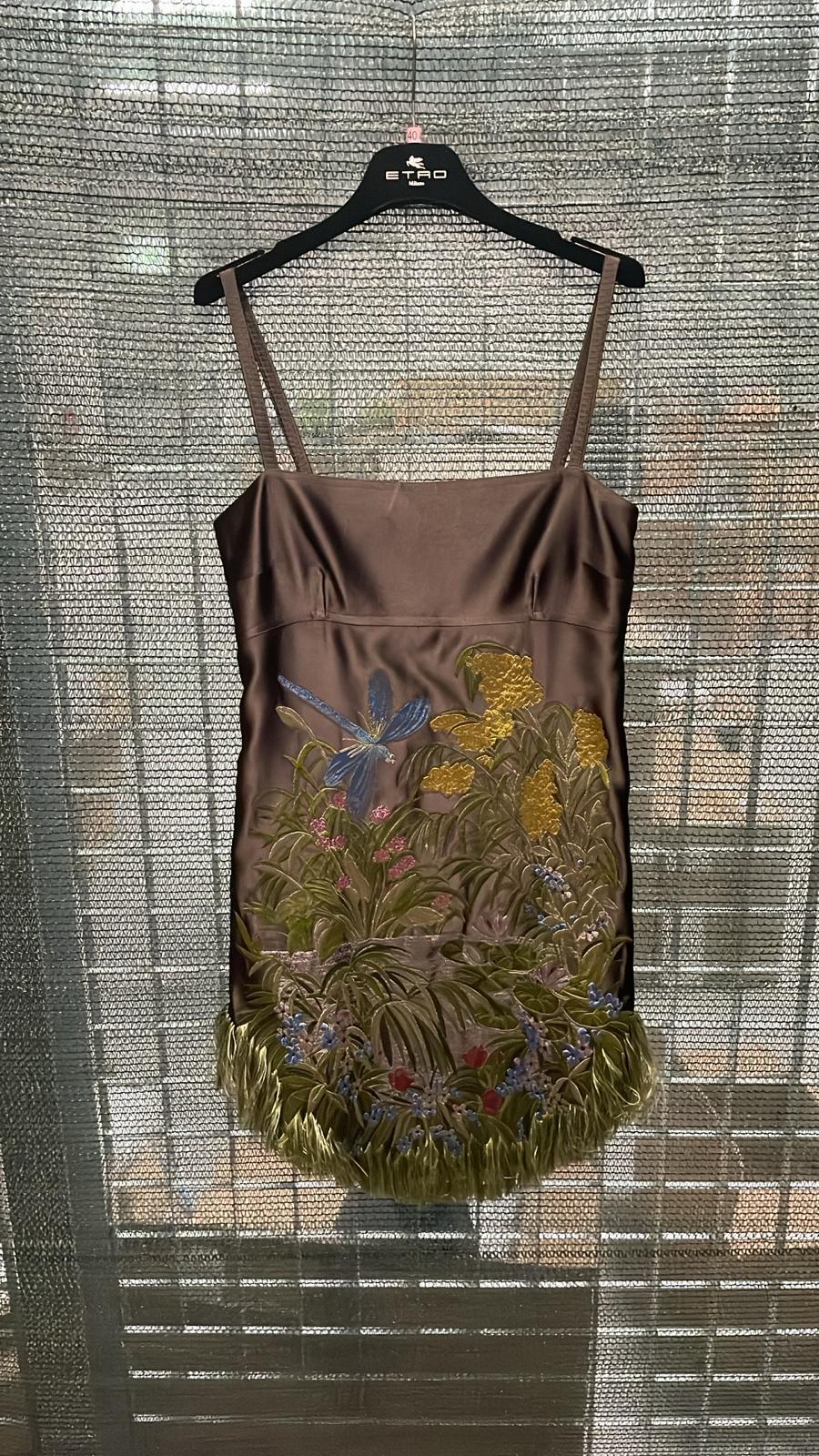 洗練されたデザイン【ETRO】ジャカードドレス フラワープリント
