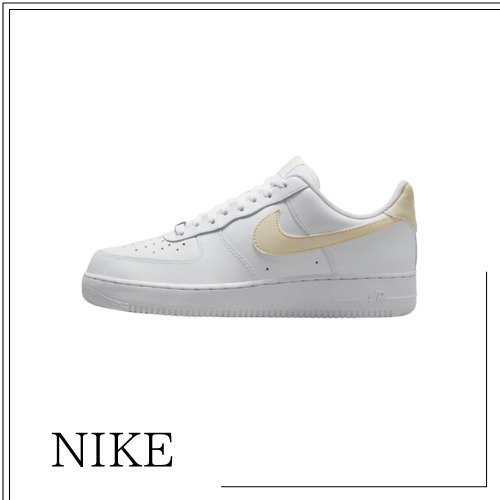 エア フォース 1 '07 111WHT/LTKAKI 【関税・送料込】