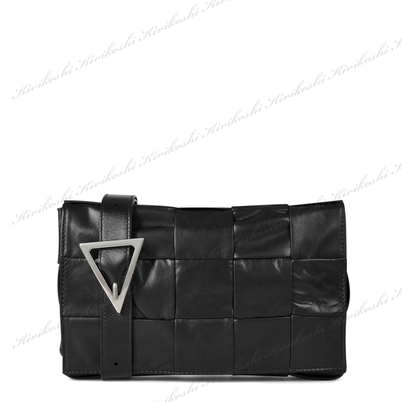 ◆BOTTEGA VENETA 最新作◆カセットバッグ/Black◆