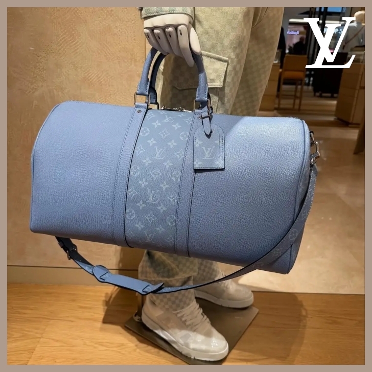 《LVロゴ》Louis Vuitton キーポル・バンドリエール 50