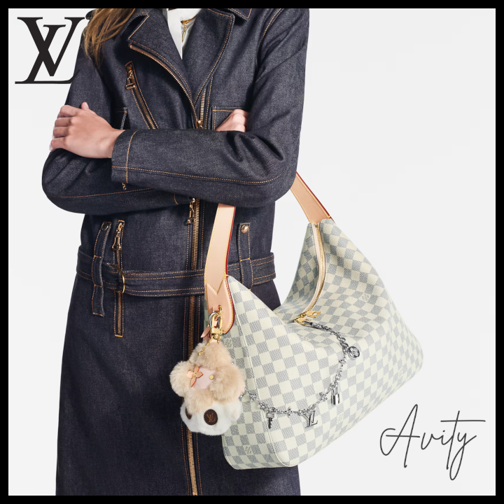 【通勤にも素敵♪】Louis Vuitton LV スラウチィMM