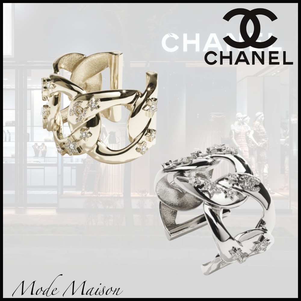 【エレガントで可愛い♪】CHANEL バングル