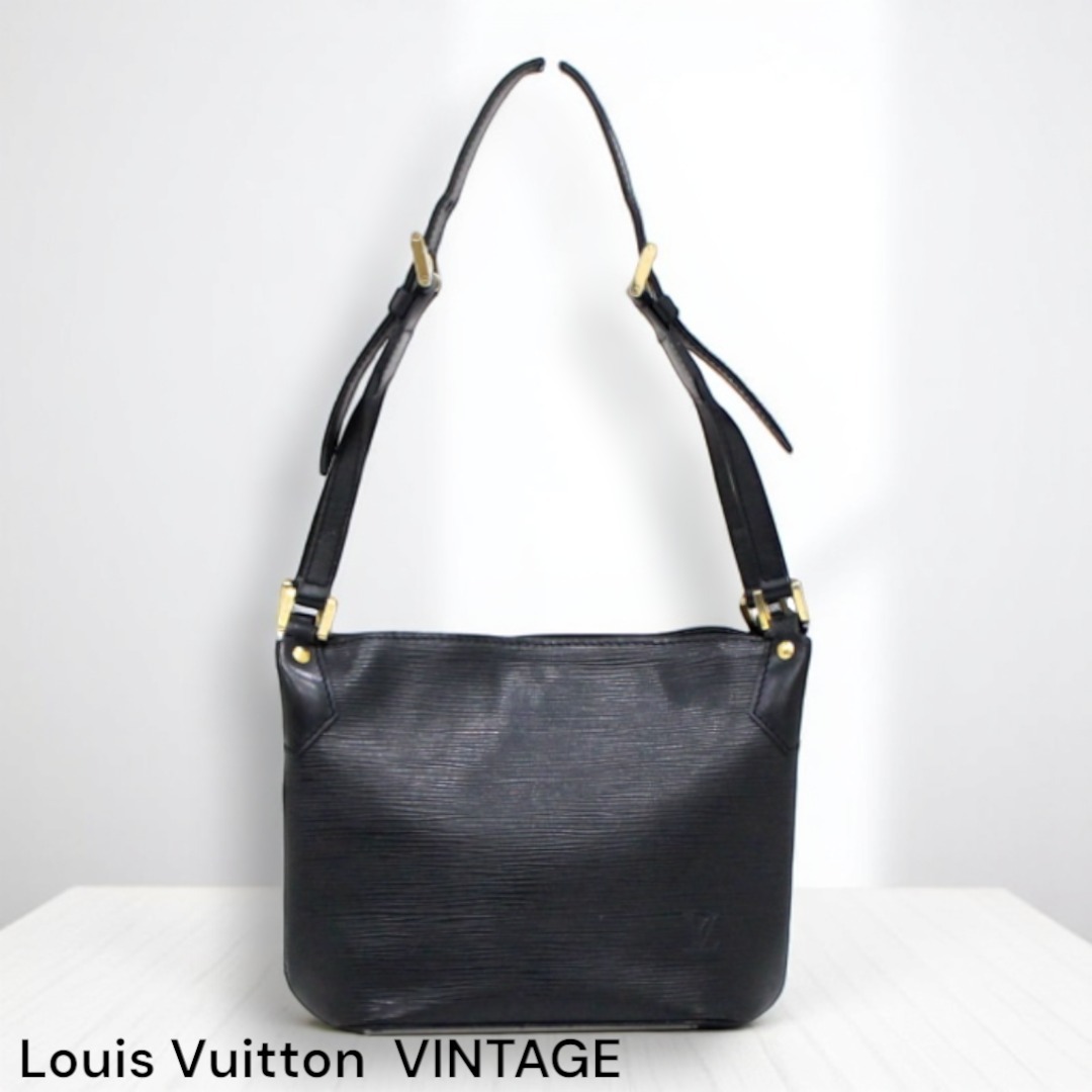 VINTAGE●Louis Vuitton●ルイ・ヴィトン エピ ショルダーバッグ