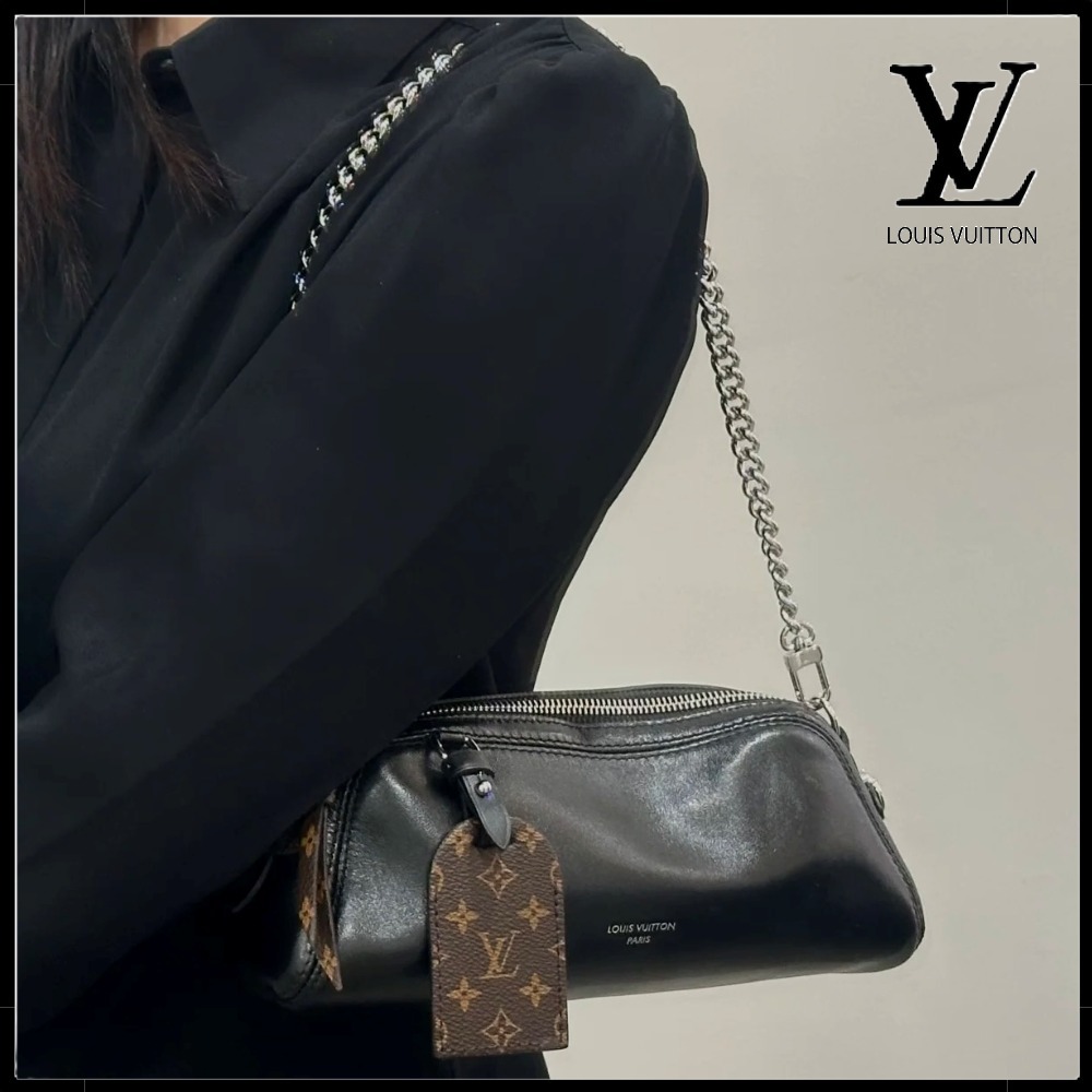【ラムスキンが魅力♪】Louis Vuitton レザー ポシェット バッグ