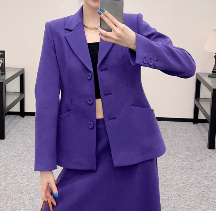 Dior《30Montaigne バージャケット》紫色 ウール/シルク 直営店