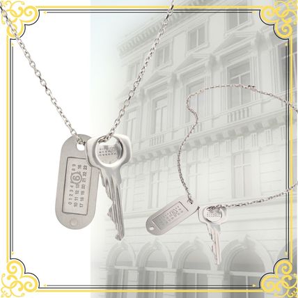 今季一番 MARGIELA MAISON MM6 ホワイト (MM6 ネックレス ワックス Key アクセサリー