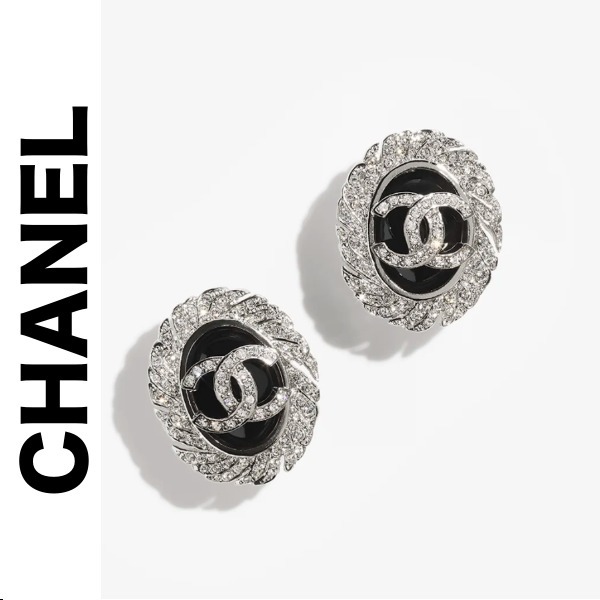 《25S》CHANEL 国内発送 ピアス シンプル 存在感