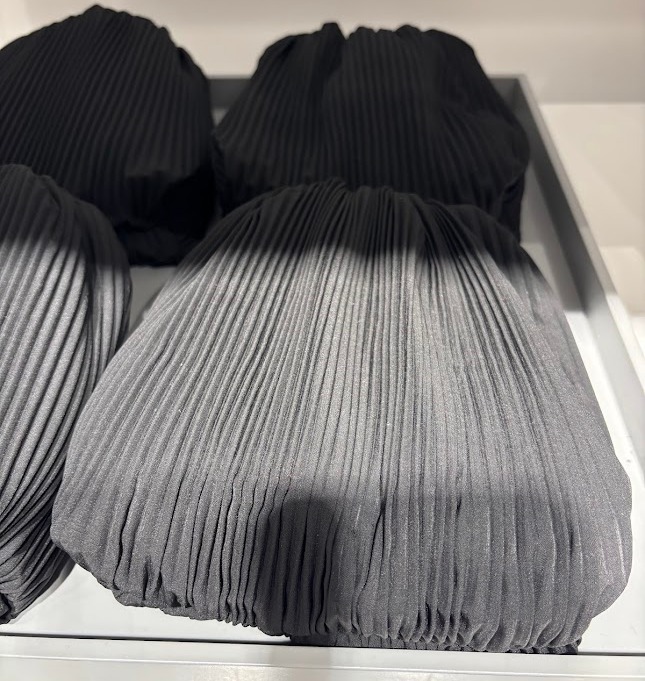“COS” SCALLOP クロスボディBAG