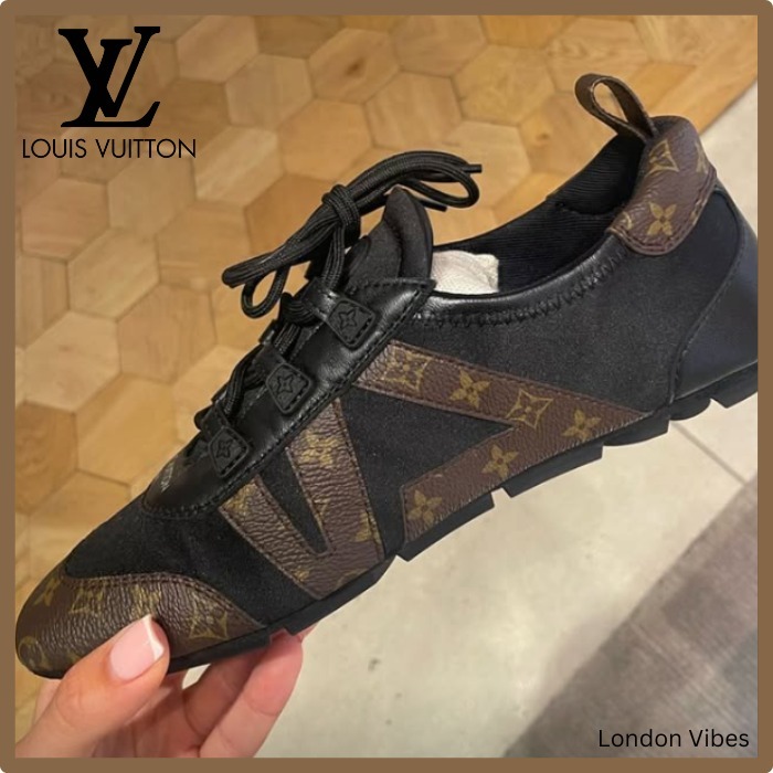 お洒落カジュアル♪ Louis Vuitton LV スニーカリーナ ブラック