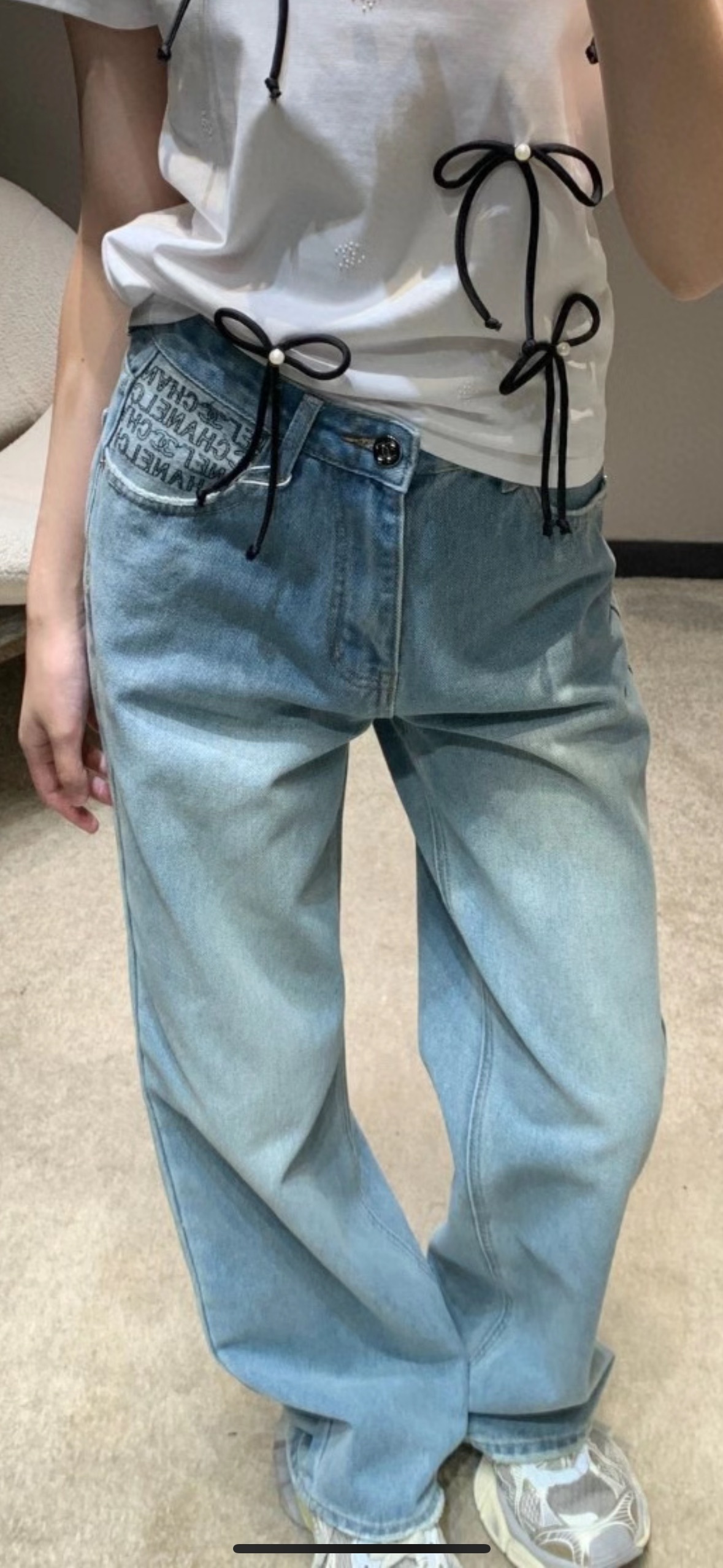《カジュアルに着れる☆》CHANEL コットン100％ デニム パンツ
