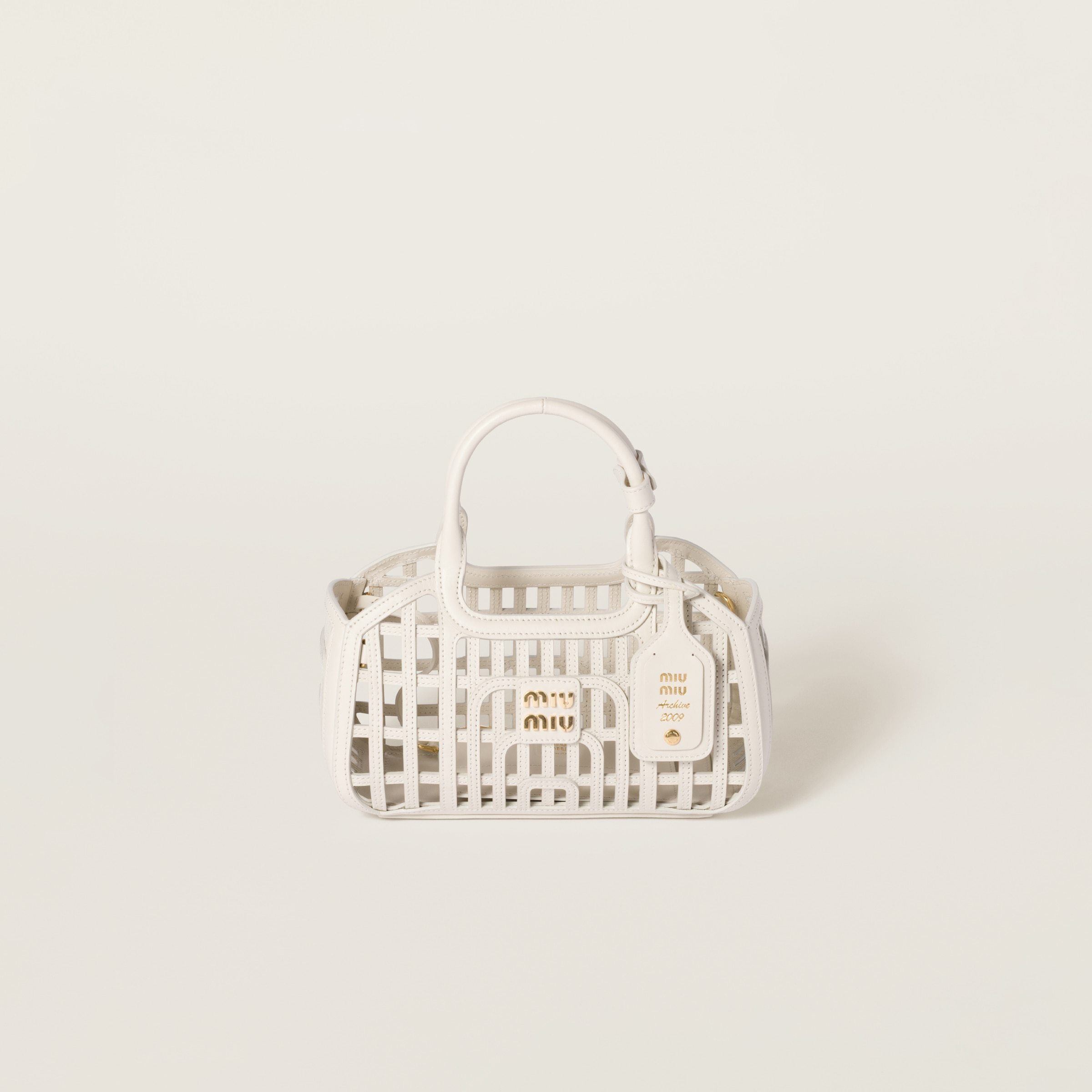 《個性光る》【MiuMiu】レザーハンドバッグ
