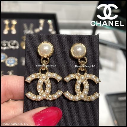 ドロップ CHANEL(シャネル) ピアス(レディース) - 海外通販のBUYMA