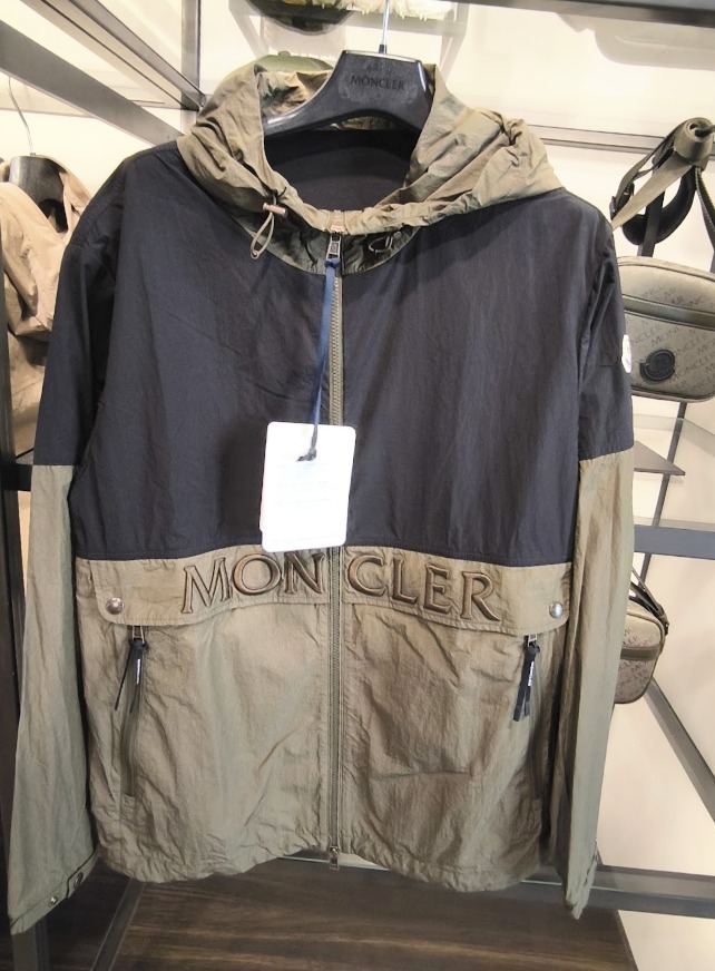 【MONCLER】24SS JOLY レタリングロゴ シャカシャカパーカー