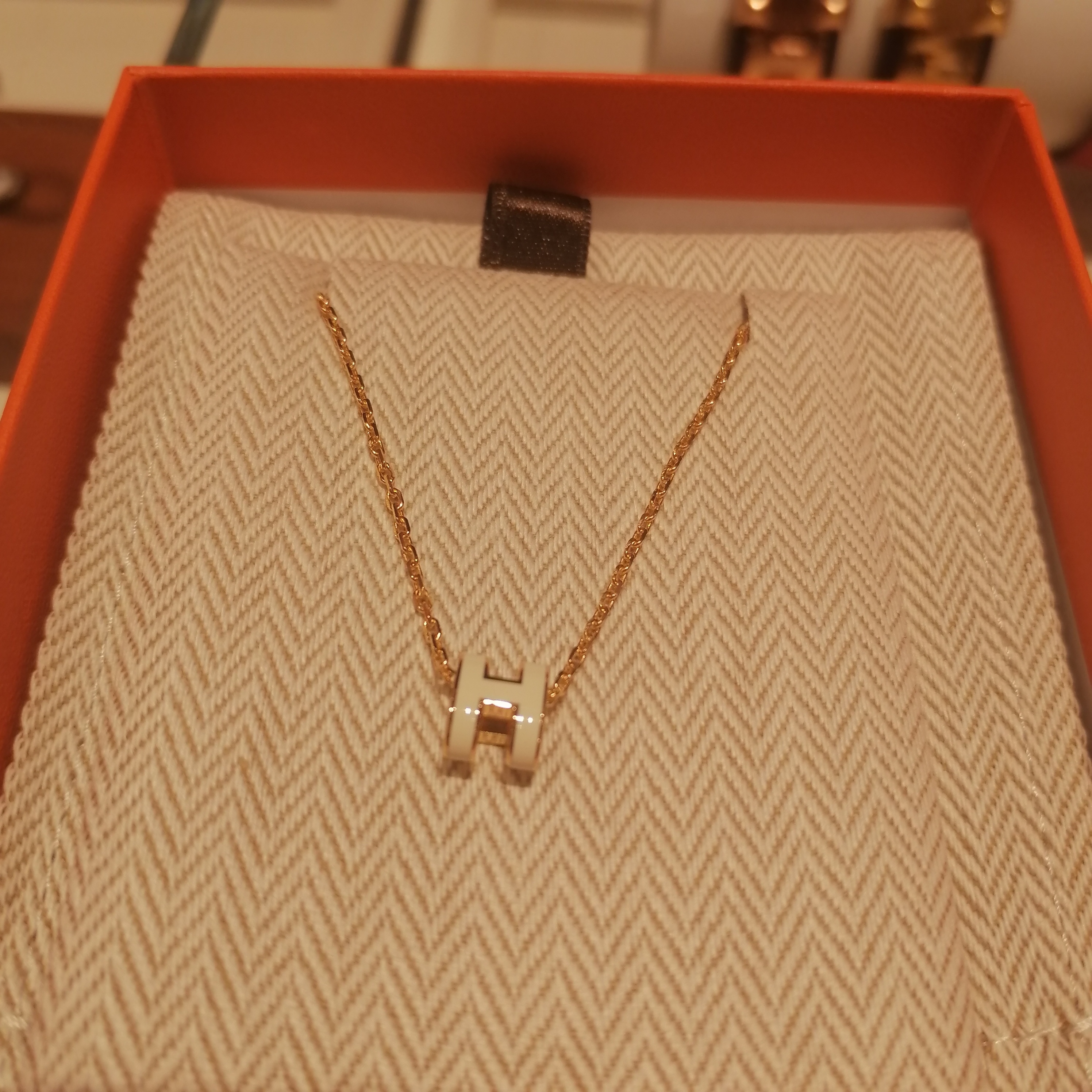 HERMES☆ミニ ポップ H ペンダント