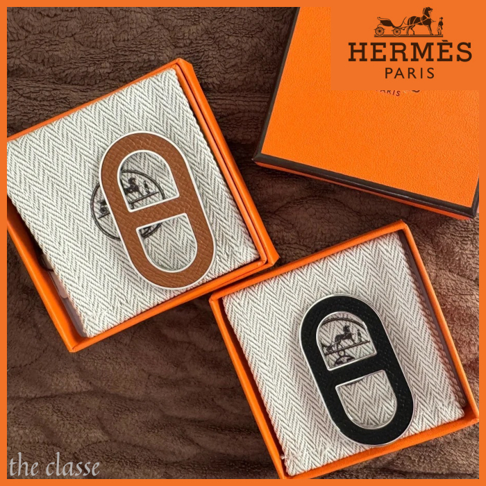 【シンプル◎】HERMES ブローチ 本革レザー Chaine D'Ancre