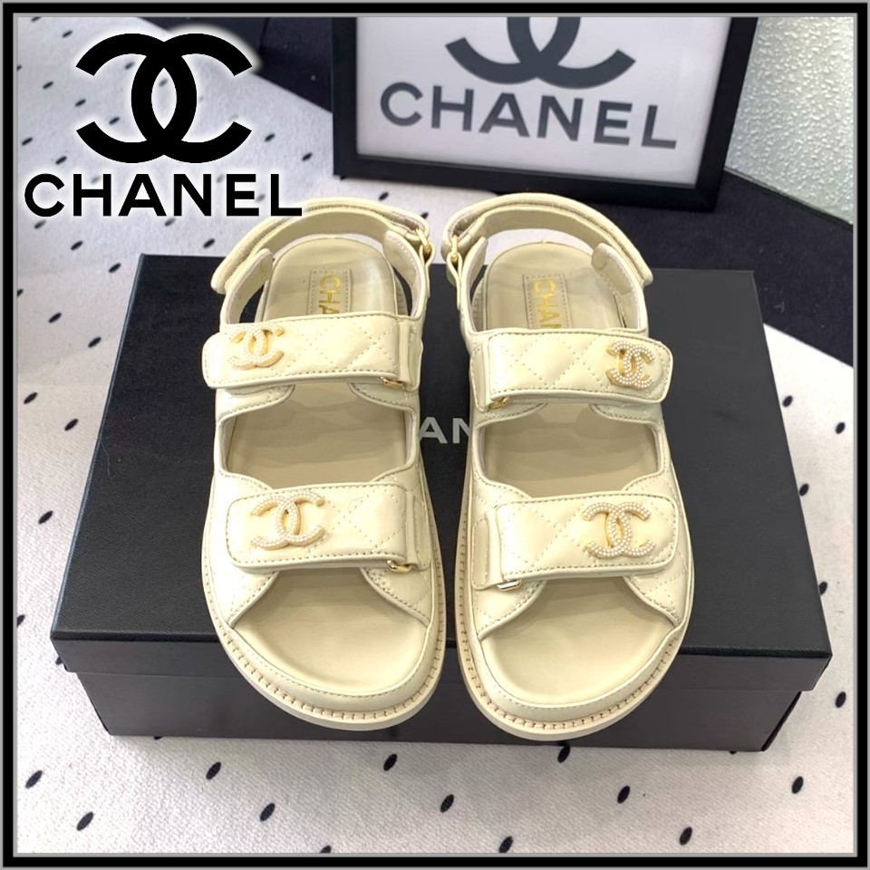 シンプルかつ履きやすい♪【CHANEL】サンダル