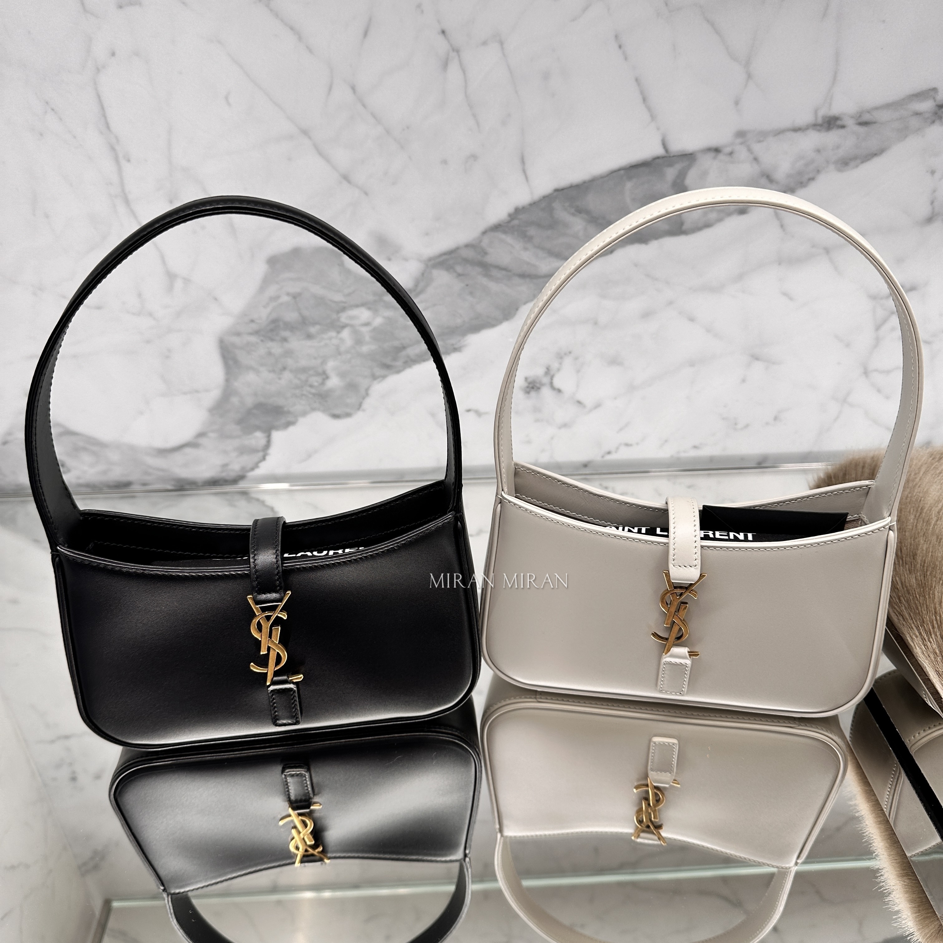 【SAINT LAURENT】LE 5 A 7 ミニ（スムースレザー）ミニバッグ