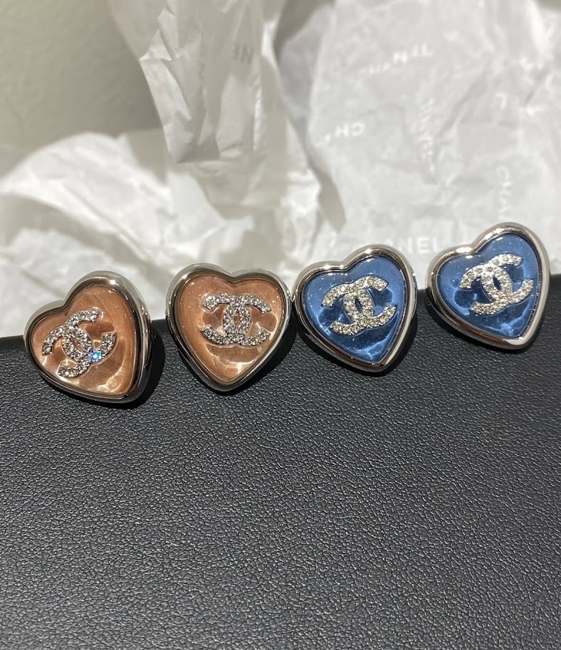 ハート型でキュート♡CHANEL ピアス 25S ハート型でキュート♡CHANEL ピアス 25S (CHANEL/ピアス) ABF523