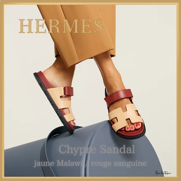 【ベージュ×レッドの華やか配色】HERMES シプレサンダル