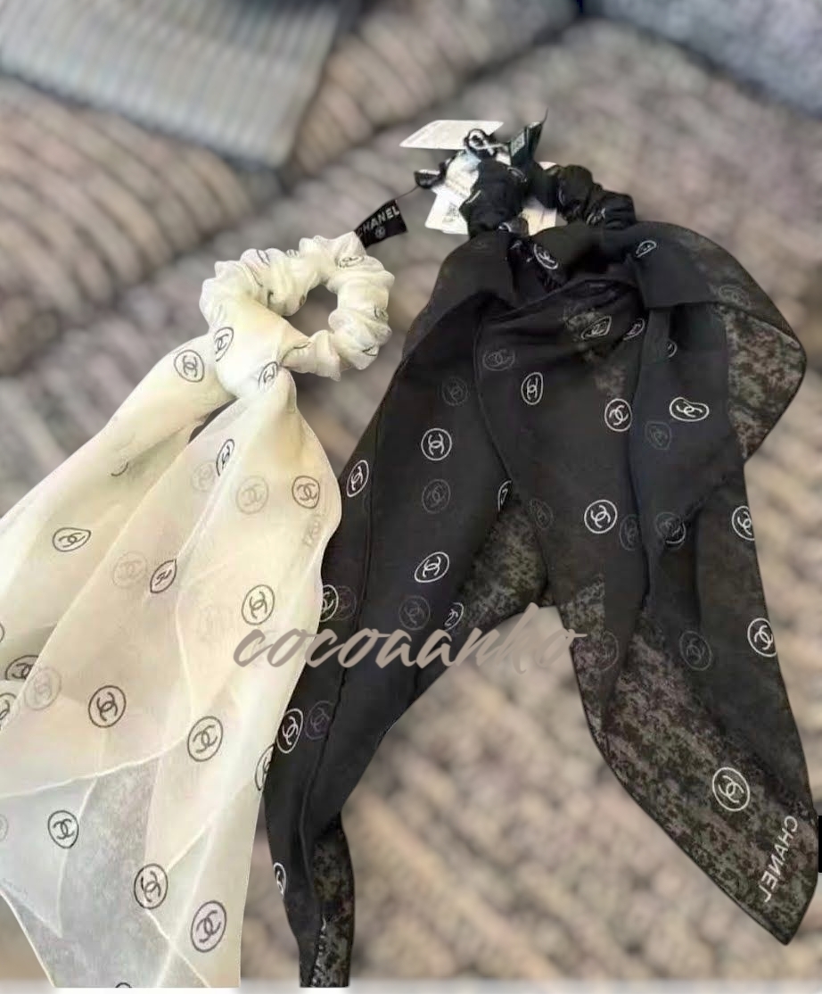 【使い方いろいろ】CHANEL 春夏限定 シュシュ ＆ スカーフ