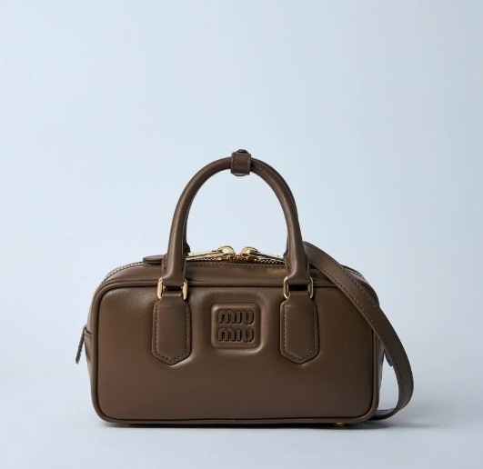 Miu Miu 国内送 アルカディ ミニレザーハンドバッグ