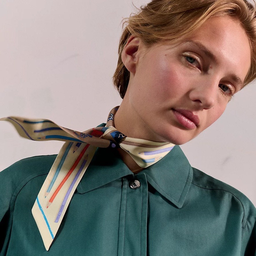 【プレゼントにも★】Hermes ツイリー 《カレ・リブレ》