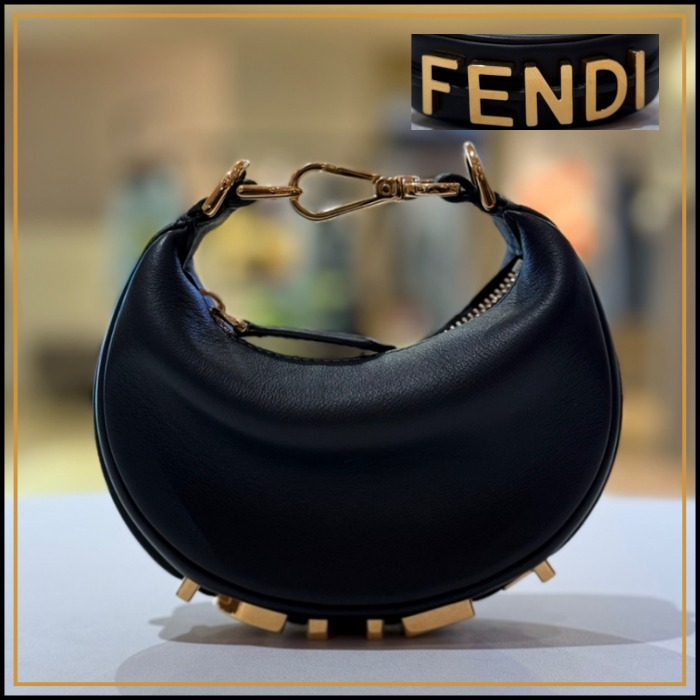 【Aランク美品】FENDI フェンディ/グラフィ ナノ ホーボーバッグ