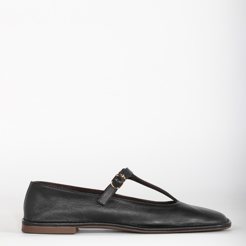 フラットシューズ The Row SS25 The Row Flat shoes Black (F1599 SL3BLK)