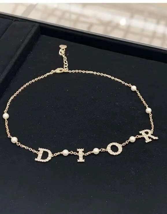 【DIORクリスタルが輝く♪】DIOR★Dio(r)evolution ネックレス