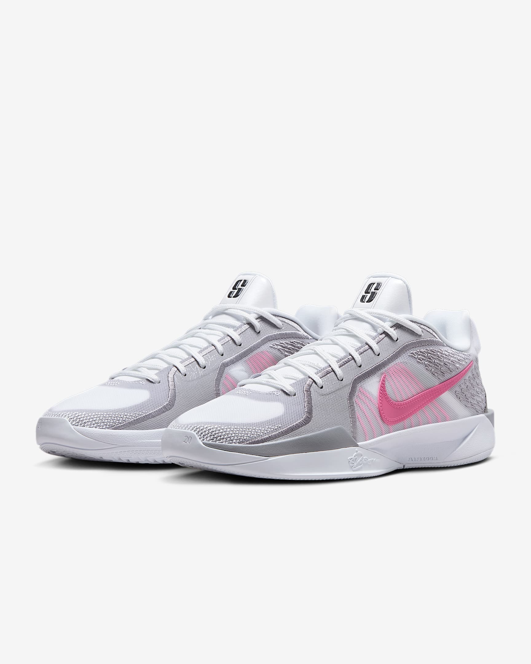 ☆送料無料☆ NIKE SABRINA 2 EP \"LILY\" ☆