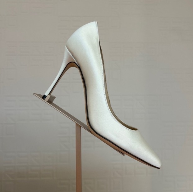 直営店‐Sergio Rossi‐ SALE♪ Godiva 9cm パンプス