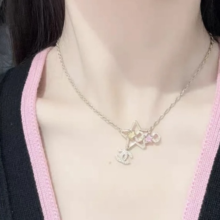 《スターモチーフが可愛い☆》CHANEL ネックレス CCロゴ