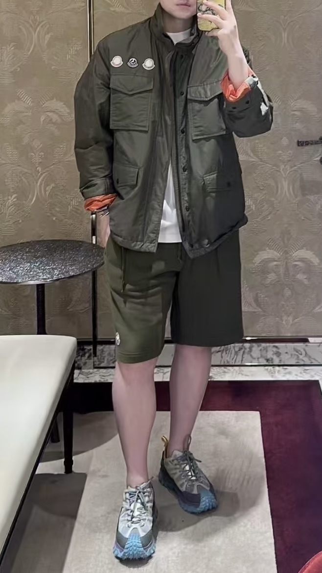 日本未入荷カラー《Moncler x Mercedes-Benz by Nigo》ショーツ