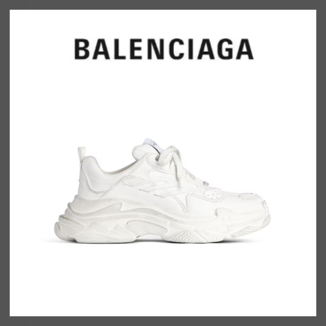 【BALENCIAGA】トリプルS スポーティスニーカー☆直営店買付