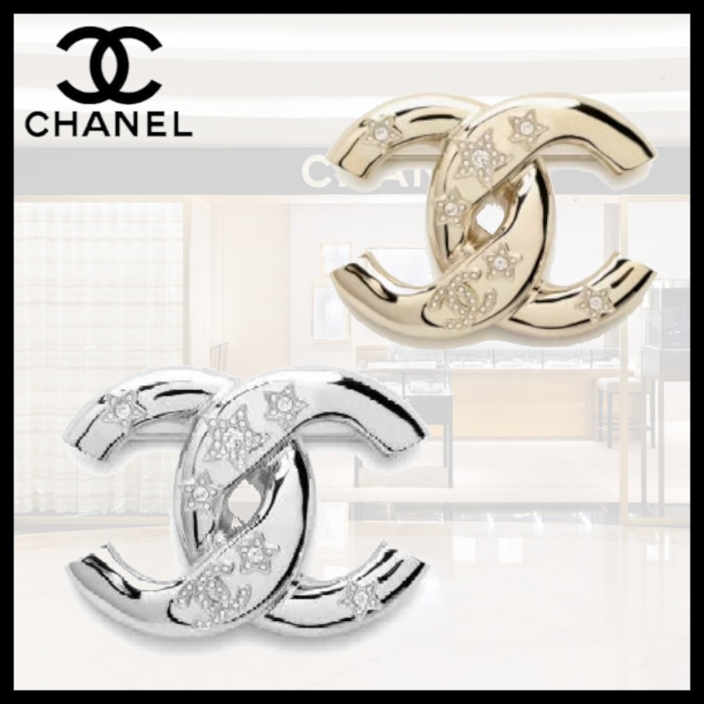 【胸元を華やかに飾る♪】CHANEL ブローチ
