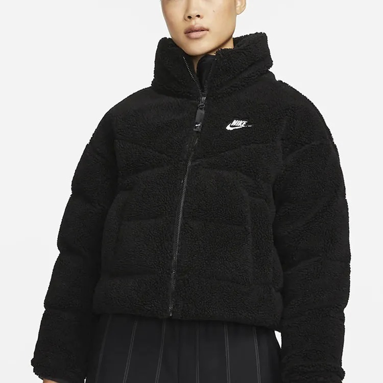 人気 Nike ショートボアダウンジャケット