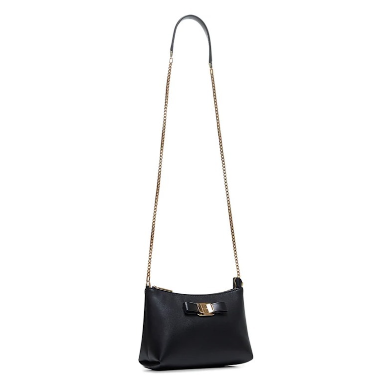 【FERRAGAMO】ショルダーバッグ  ラムスキン