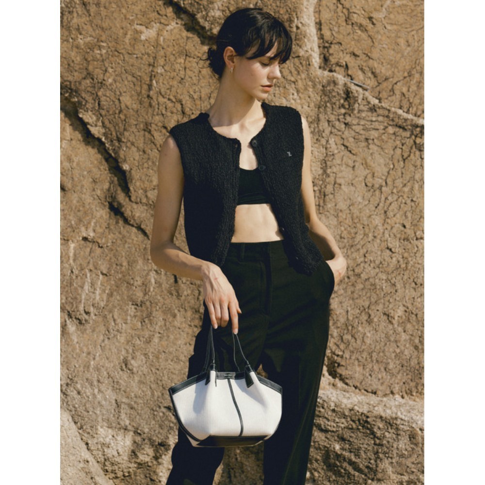 ★FOLNUA★ [Exclusive] MINI SHELL BAG [BLACK CANVAS]